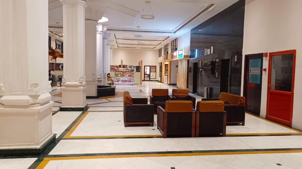 The Bhimas Residency Hotels Tirupati Eksteriør bilde