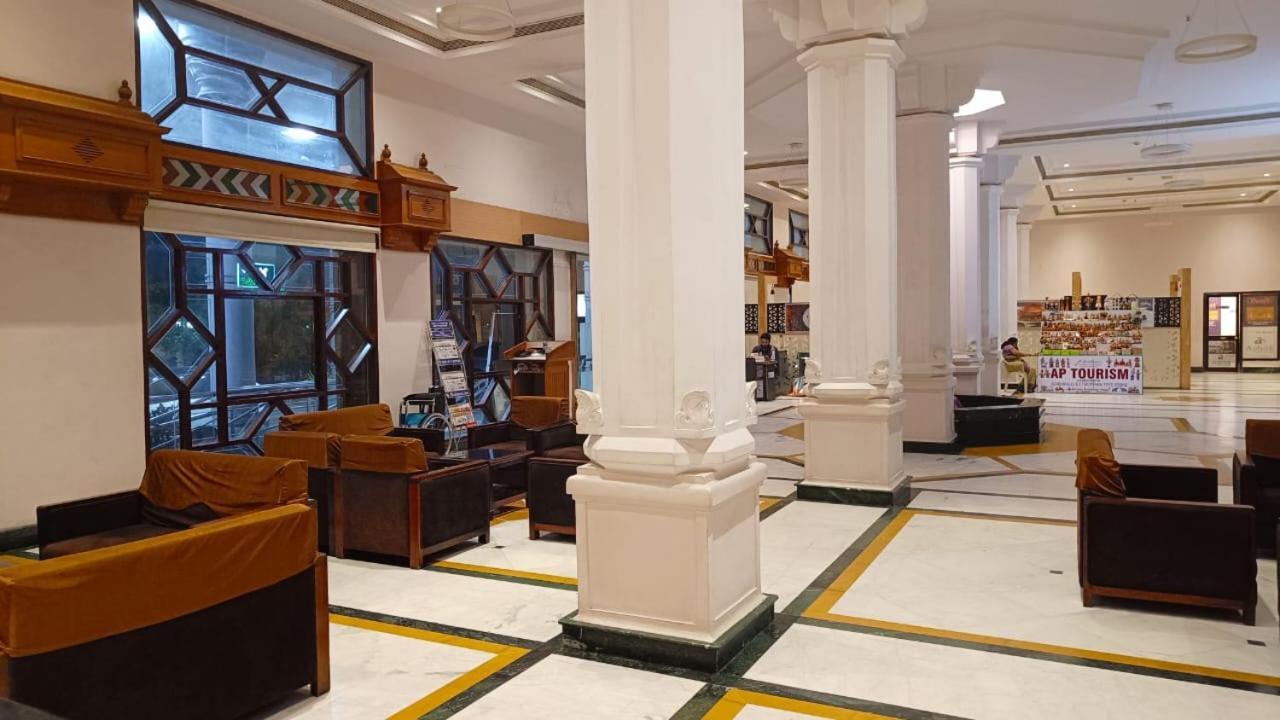 The Bhimas Residency Hotels Tirupati Eksteriør bilde